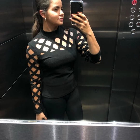 New with tags super cute black shirt - Picture 5 of 7